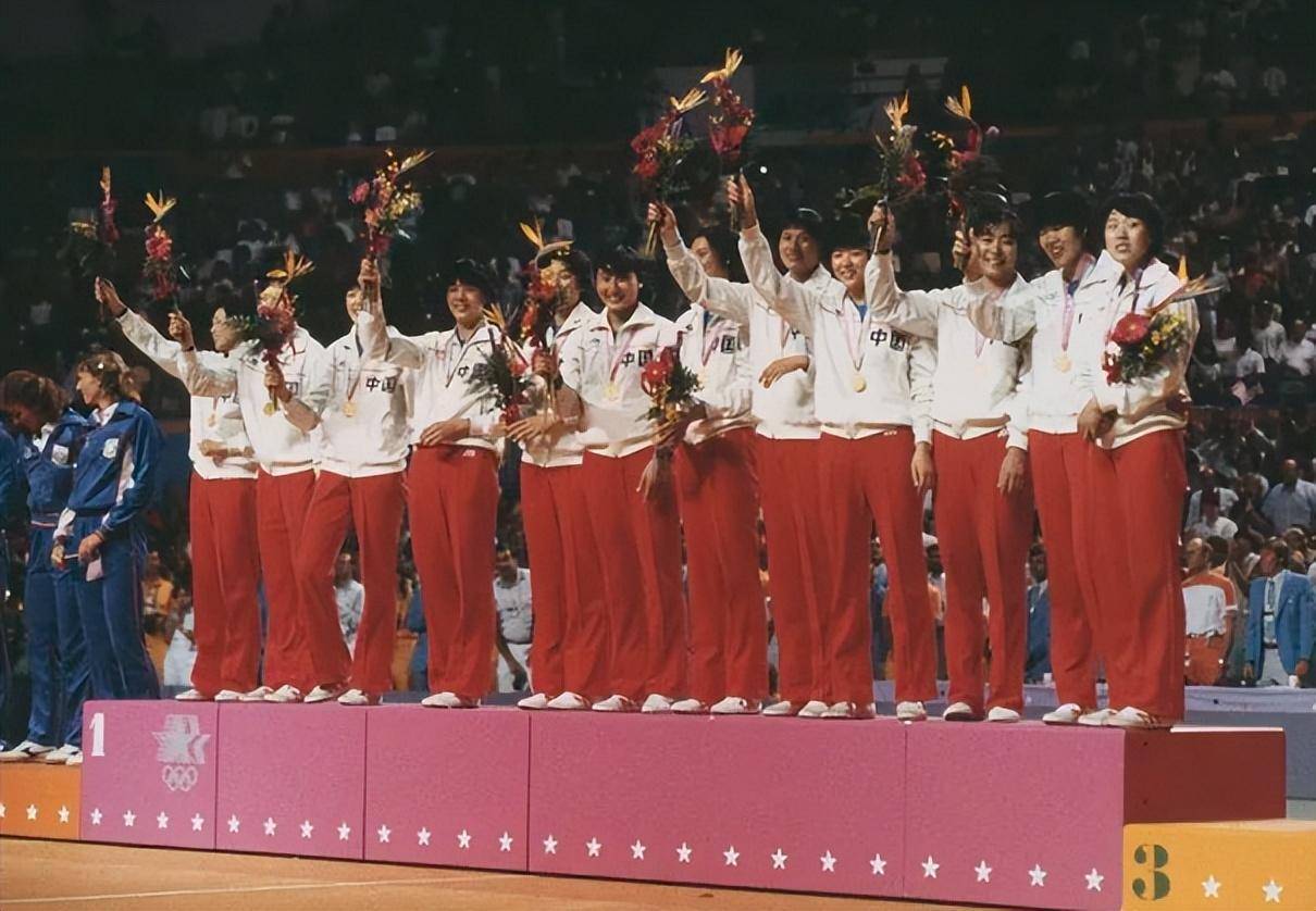 女排“五冠王”梁艳：师从袁伟民，嫁给球迷只是为了爱情