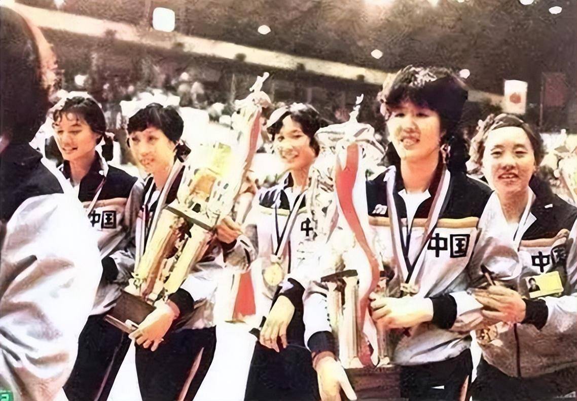 女排梁艳的女儿_梁艳 中国女排五连冠 退役后生活