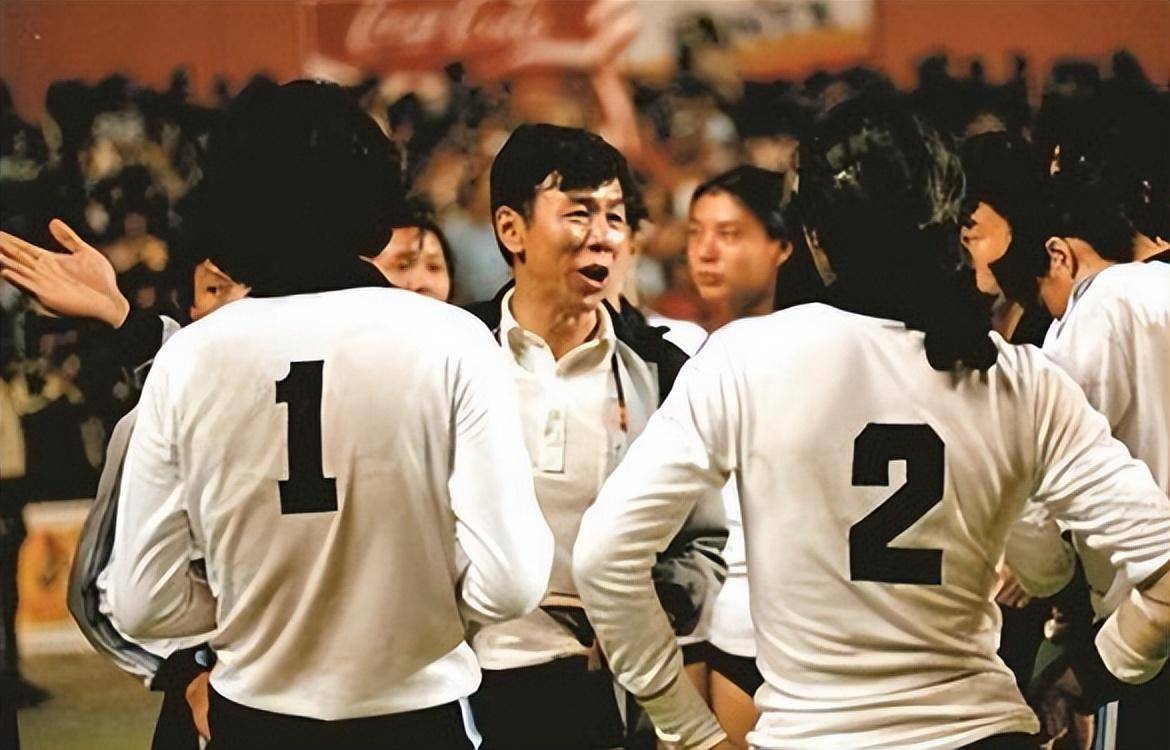 女排梁艳的女儿_梁艳 中国女排五连冠 退役后生活