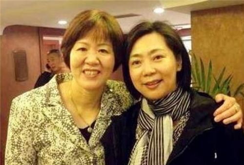 梁艳 女排精神 五连冠_中国女排 传奇人物 梁艳_女排梁艳的女儿