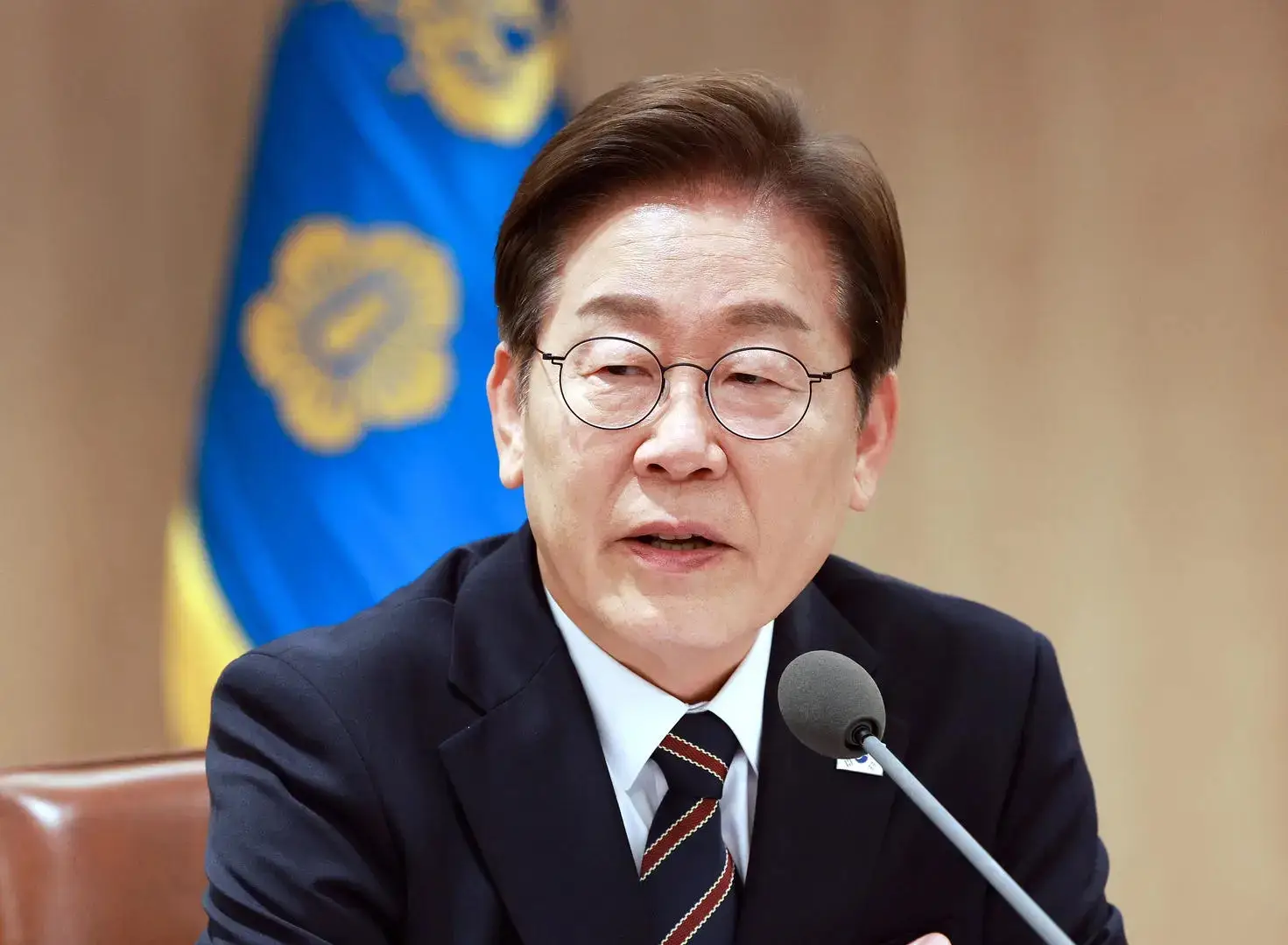 高市早苗想尽早与特朗普会面_高市早苗想尽早与特朗普会面_特朗普再出新招