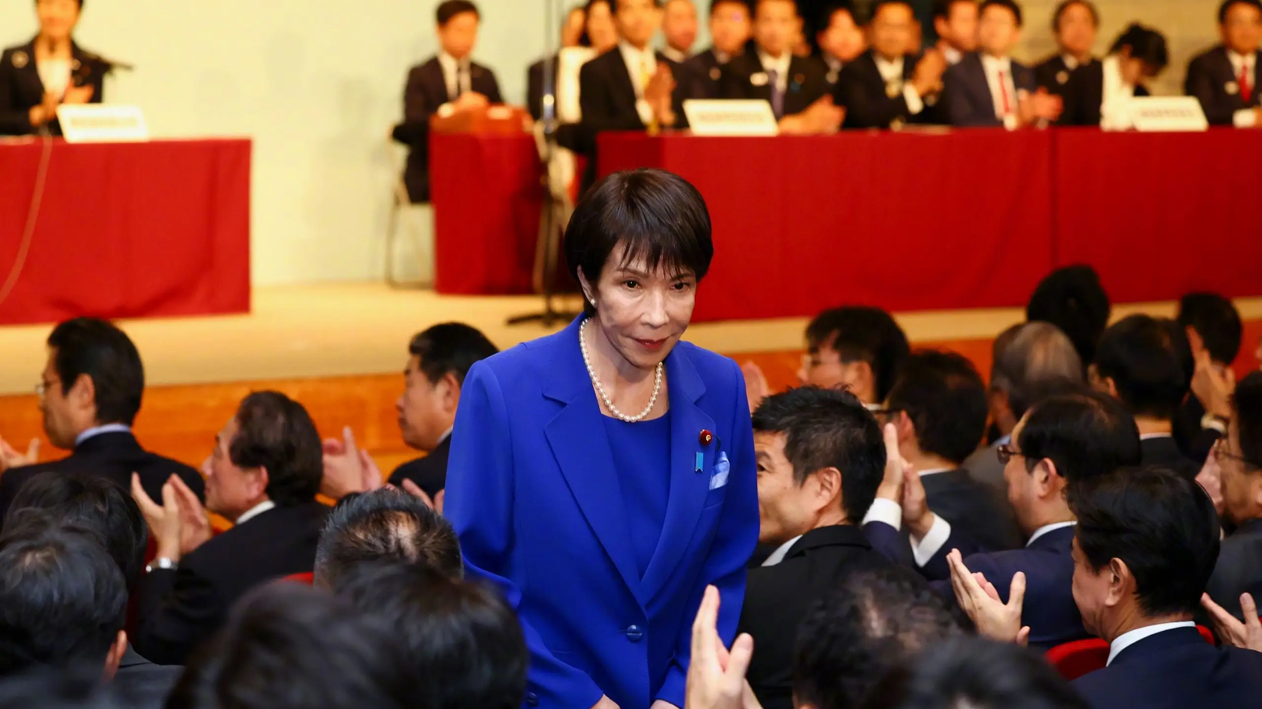 特朗普再出新招_高市早苗想尽早与特朗普会面_高市早苗想尽早与特朗普会面