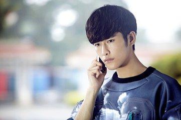 李枫郭敬明性骚扰事件_朱梓骁被指与郭敬明不清不楚_朱梓骁事件什么时候