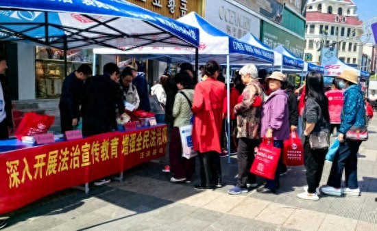 汪清县司法局联合多部门开展全国助残日普法宣传活动