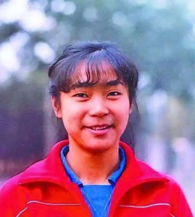 老女排梁艳_梁艳女排生涯_梁艳退役后生活