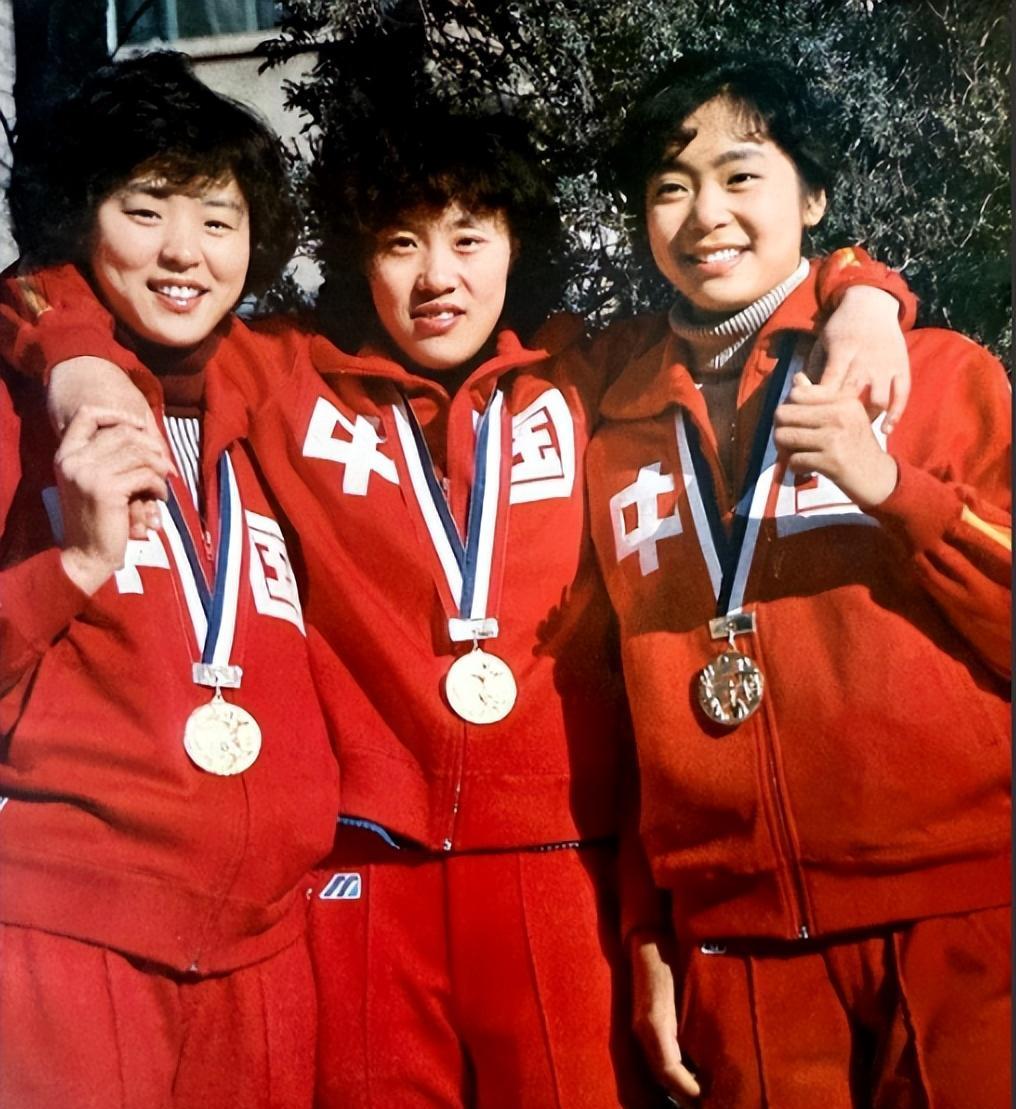 中国女排五连冠梁艳 退役后生活经历 传奇女排队员梁艳商业成就_老女排梁艳