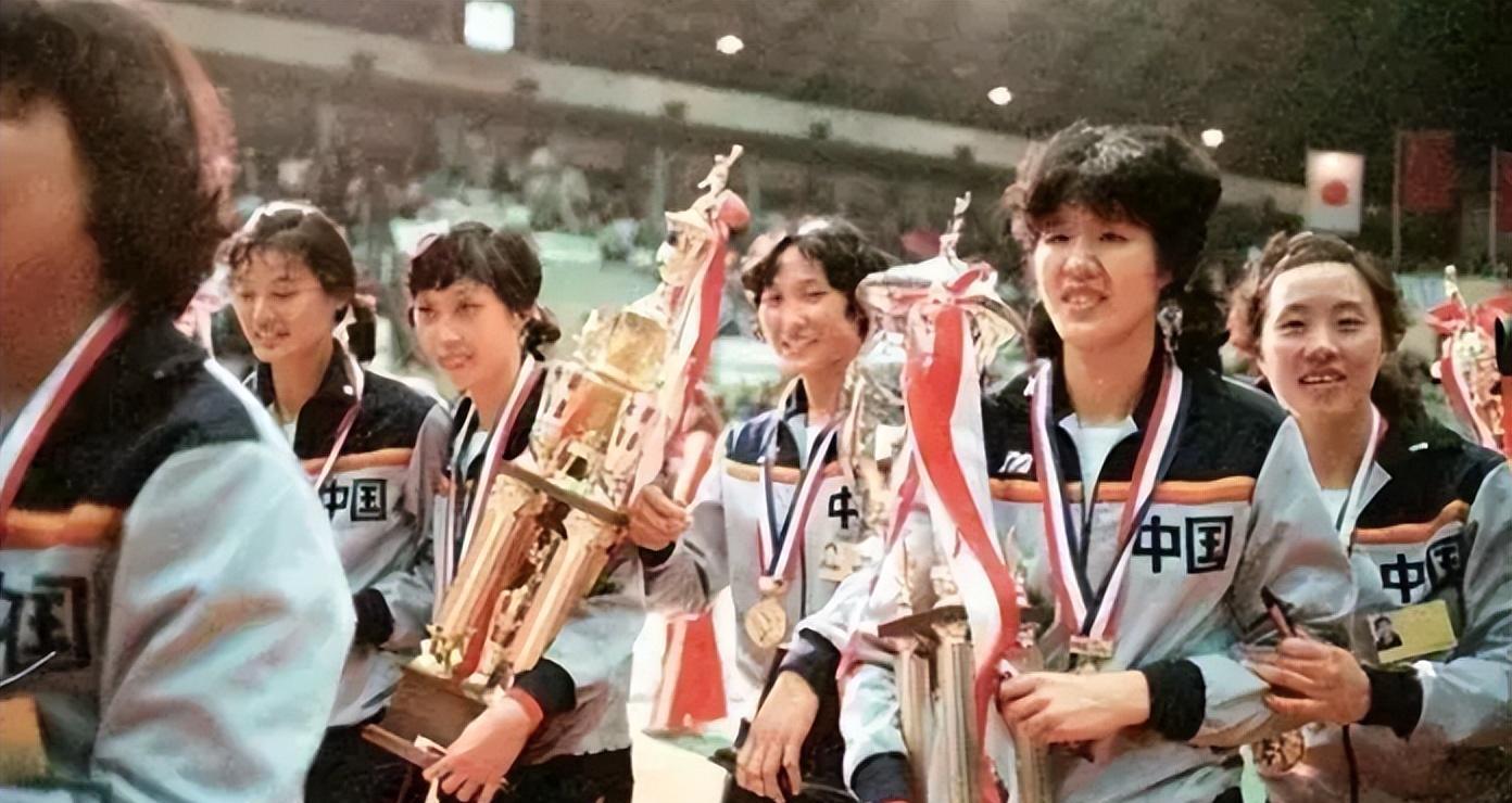 中国女排五连冠梁艳 退役后生活经历 传奇女排队员梁艳商业成就_老女排梁艳