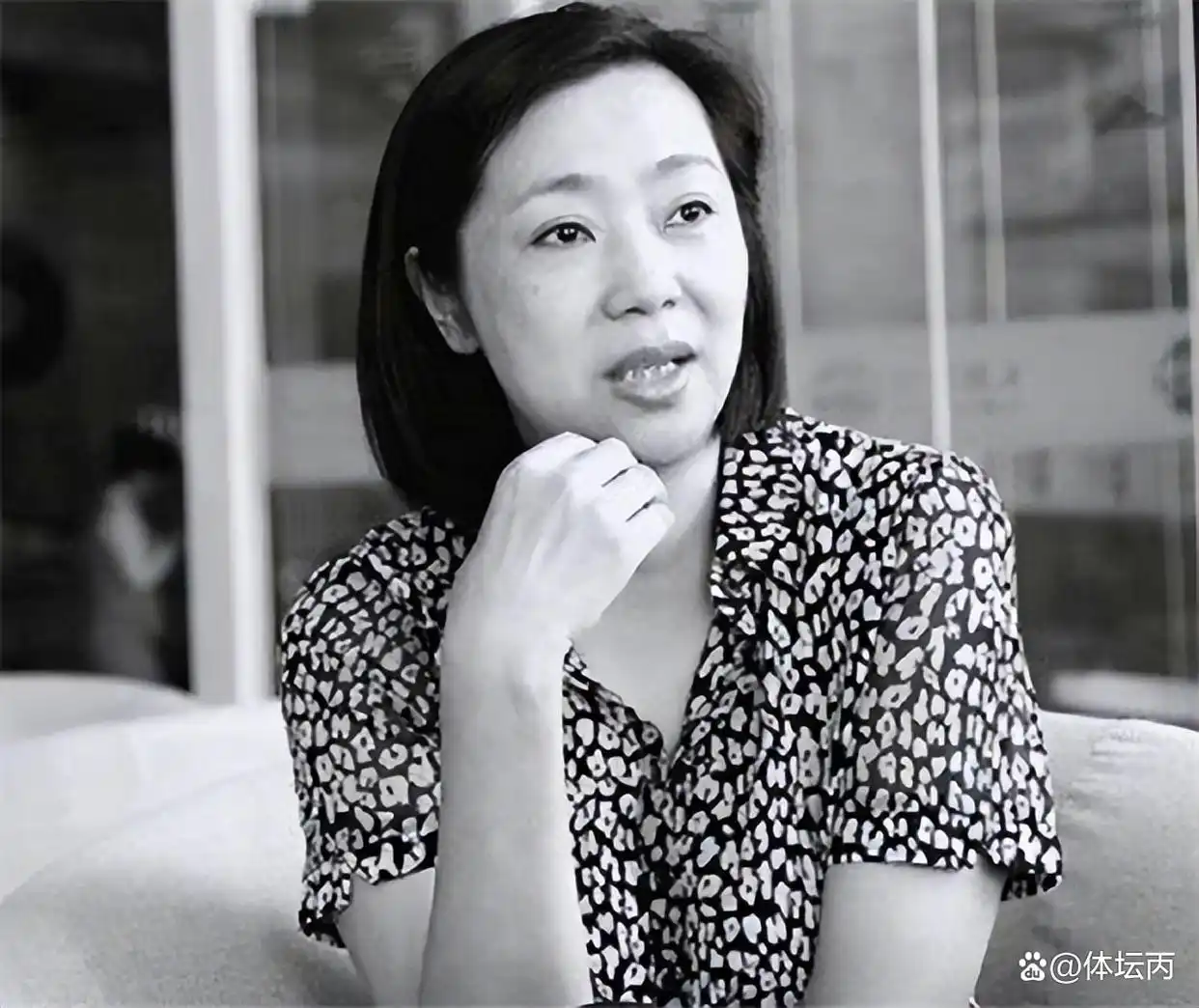 梁艳 中国女排五连冠 退役后创业_老女排梁艳