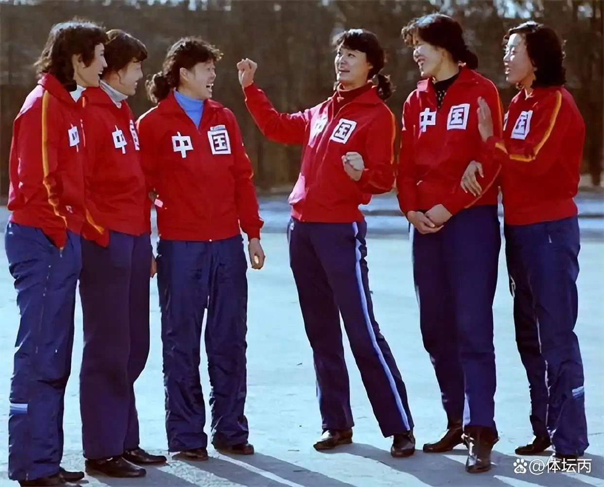 老女排梁艳_梁艳 中国女排五连冠 退役后创业