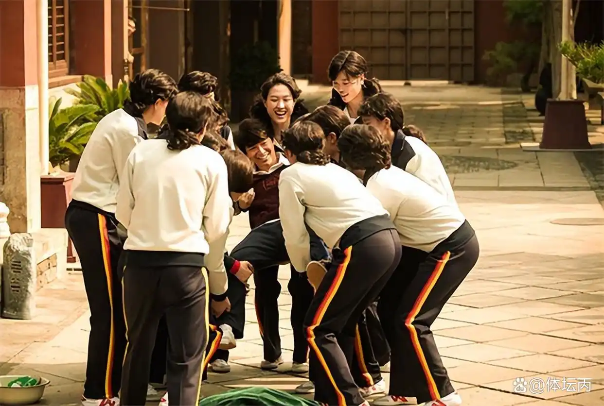 老女排梁艳_梁艳 中国女排五连冠 退役后创业