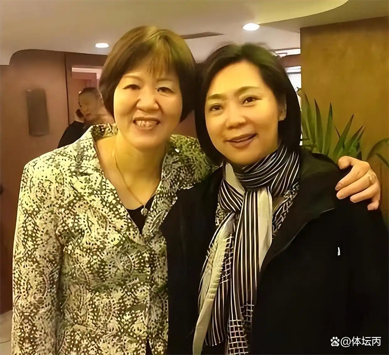 老女排梁艳_梁艳 中国女排五连冠 退役后创业