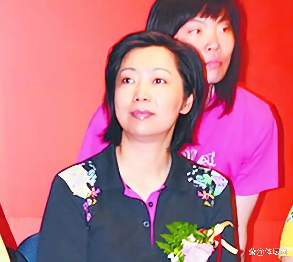 梁艳 中国女排五连冠 退役后创业_老女排梁艳