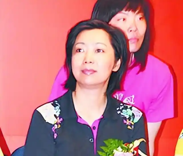 梁艳 中国女排 五连冠_老女排梁艳