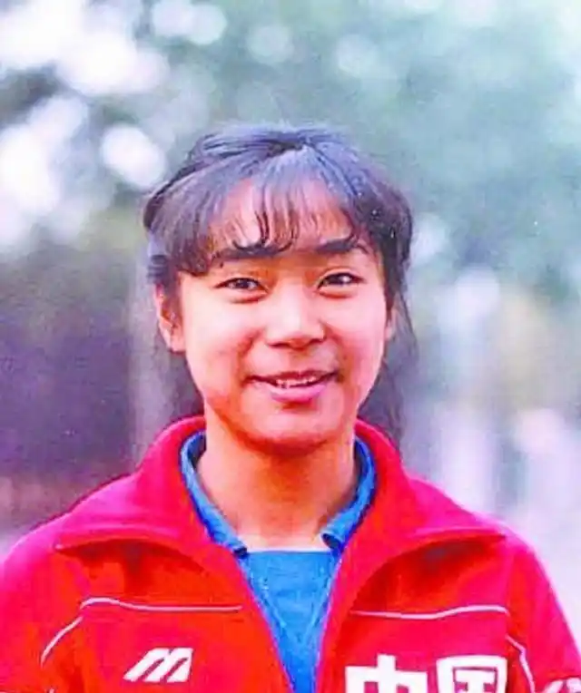 梁艳 中国女排 五连冠_老女排梁艳