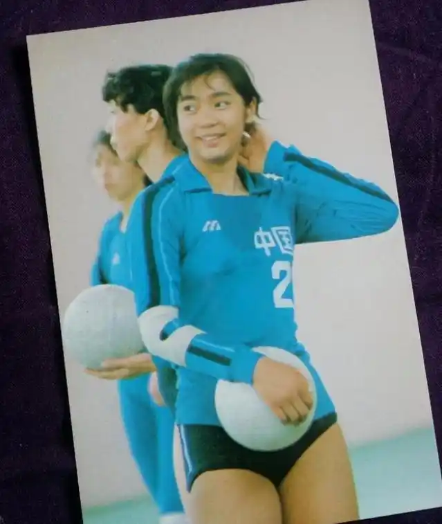 梁艳：女排五连冠功臣，丈夫是作曲家姚明的同事，如今是首席富姐