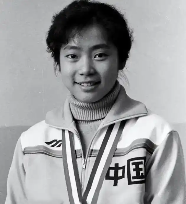 老女排梁艳_梁艳中国人民大学摄影专业_梁艳退役后生活