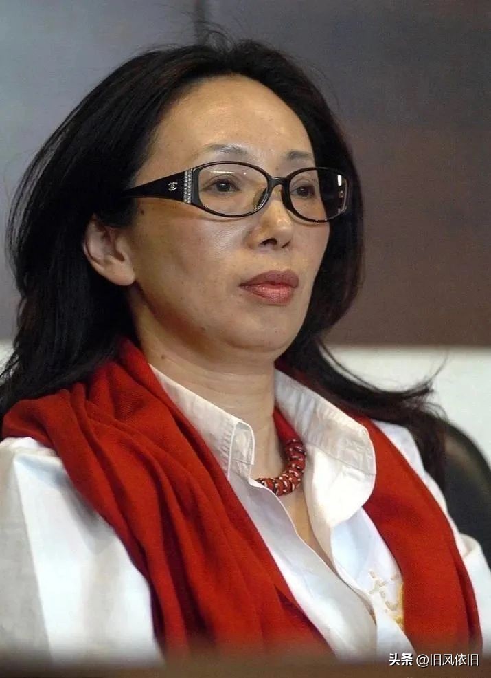 北京人和俱乐部欠薪事件_戴秀丽人和集团足球投资_陕西足球与戴秀丽