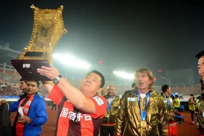 戴永革 陕西浐灞 贵州人和_陕西足球与戴秀丽