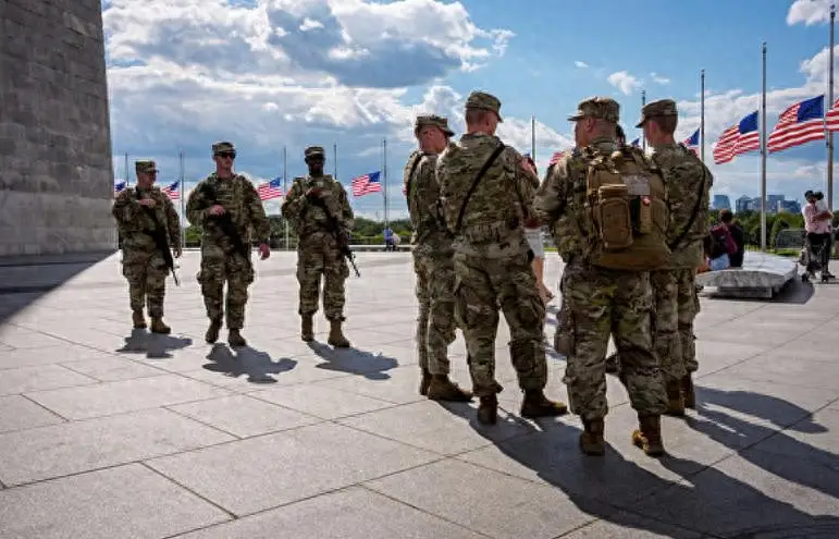 美国战略重心俄罗斯倾斜_日本对美依赖度下降_美国证实日本即将沉没