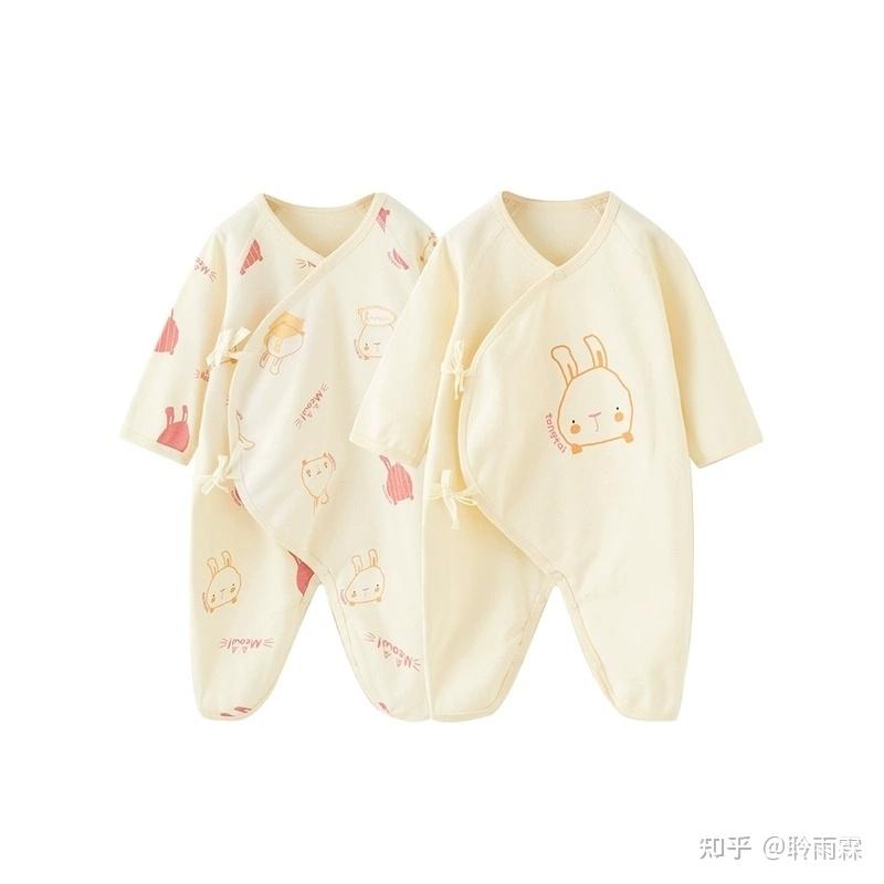 新生儿衣服挑选_新生儿 使劲 放屁 打嗝_准备多少和是否要囤