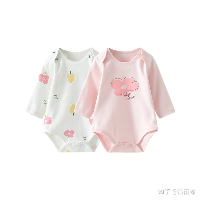 准备多少和是否要囤_新生儿衣服挑选_新生儿 使劲 放屁 打嗝