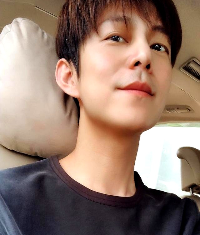 何炅视频_51岁何炅体检报告_何炅身体状态分析