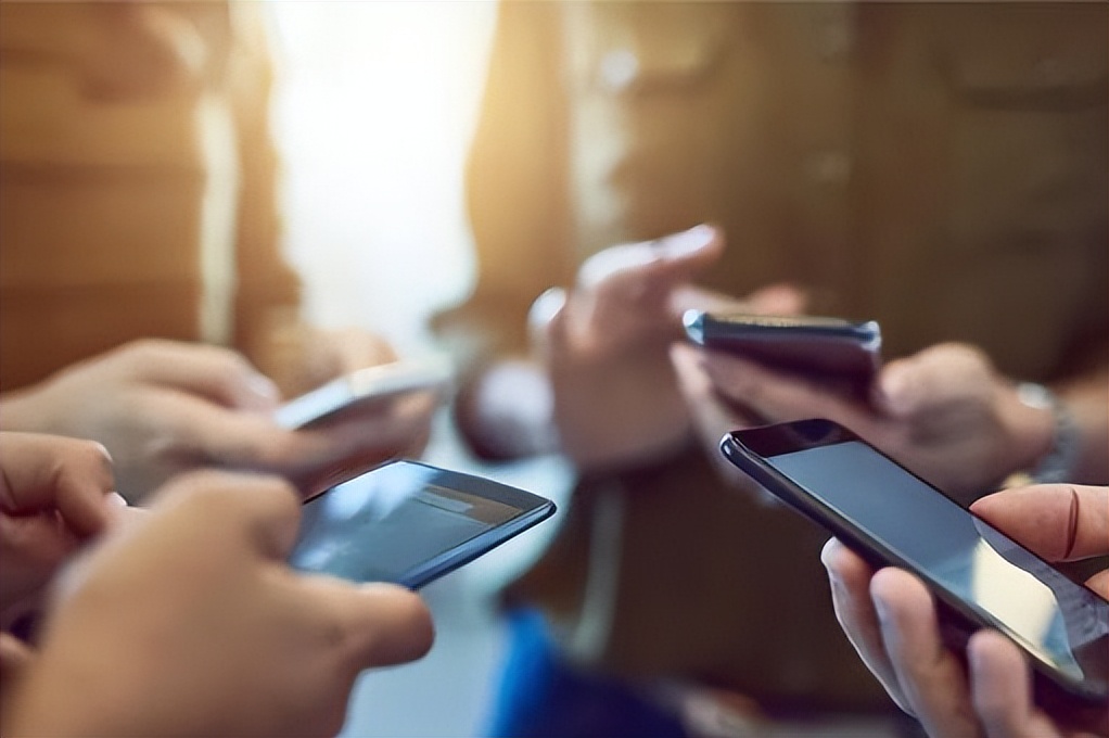 未实名认证也照样“畅通无阻”！实测：部分交友软件仍对未成年人“不设防”