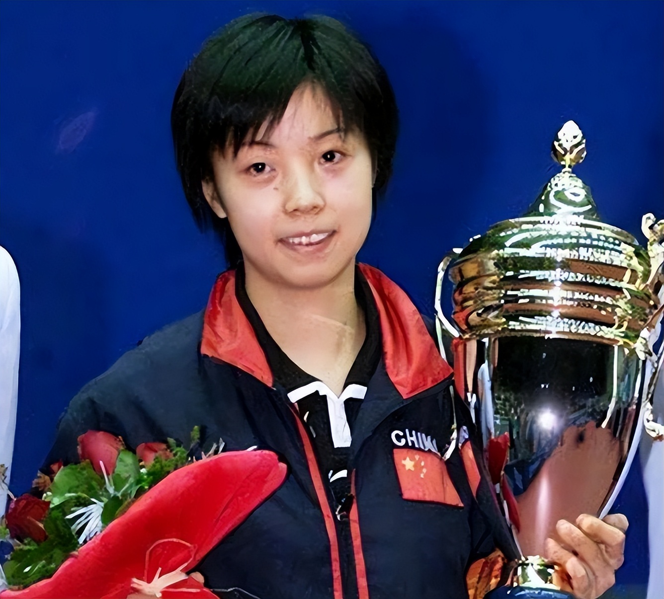 张怡宁 退役 嫁人_张怡宁 乒乓球 大魔王_张怡宁为什么找徐威