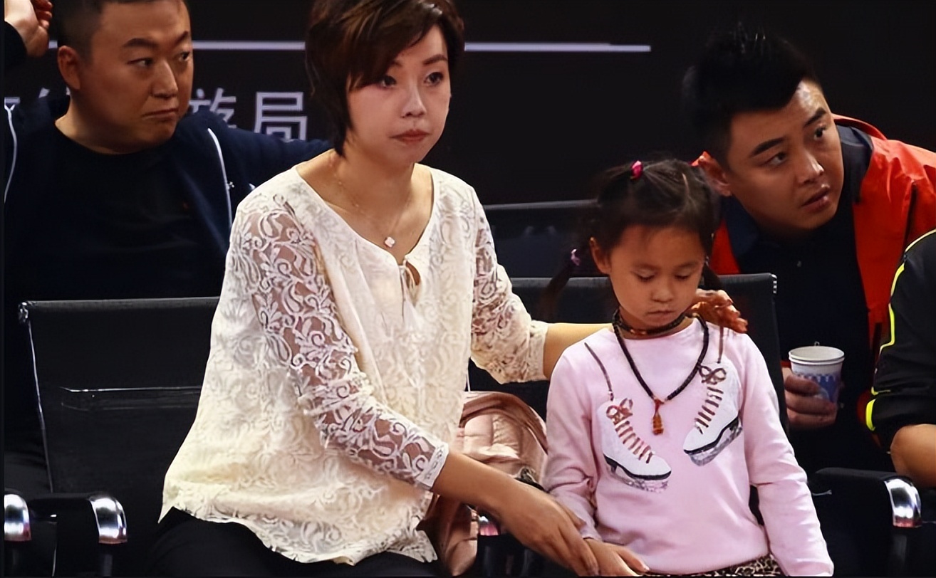 张怡宁为什么找徐威_张怡宁 乒乓球 大魔王_张怡宁 退役 嫁人