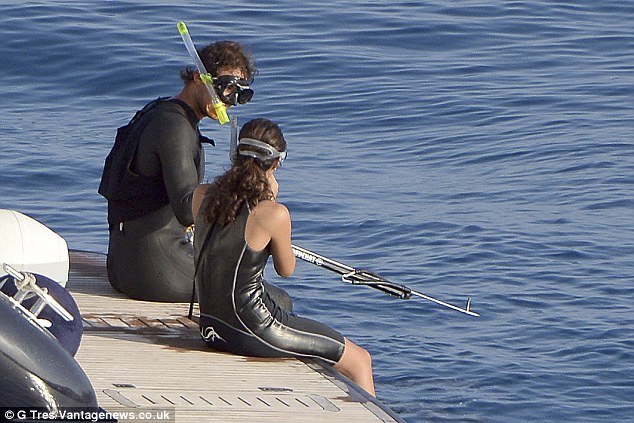 纳达尔女友玛利亚·弗朗西斯卡马洛卡游艇度假_纳达尔的女友_纳达尔与女友马洛卡游艇浪漫时刻