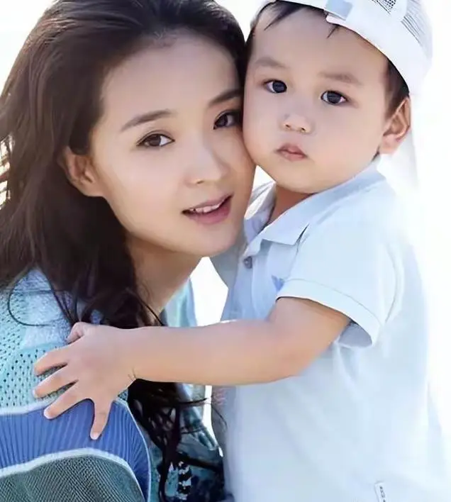 王艳跟王志才的照片_晴格格 王艳 丈夫 王志才