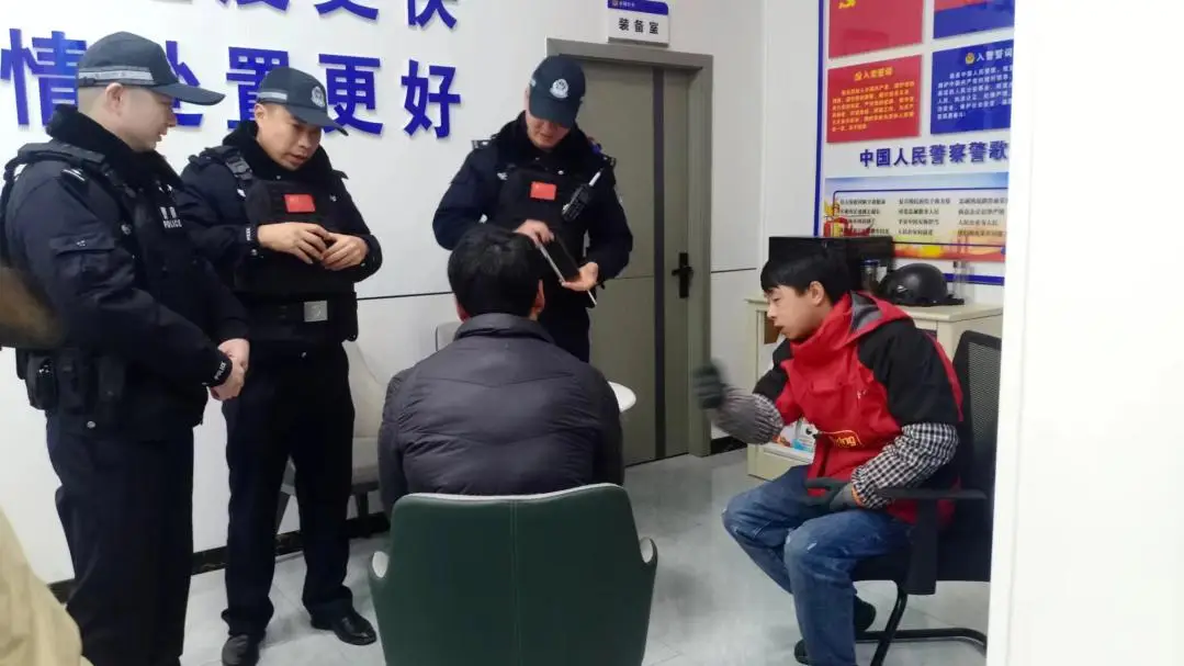 水城区“一中心一张网十联户”基层治理机制_群众对六盘水综治环境变好的感想的新闻稿件_六盘水市水城区平安建设