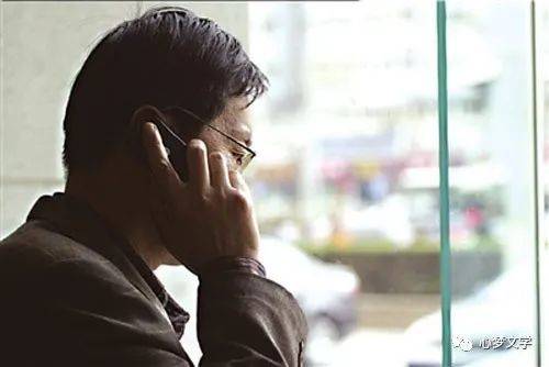 老人钓鱼趣事_在家钓鱼_钓鱼鱼