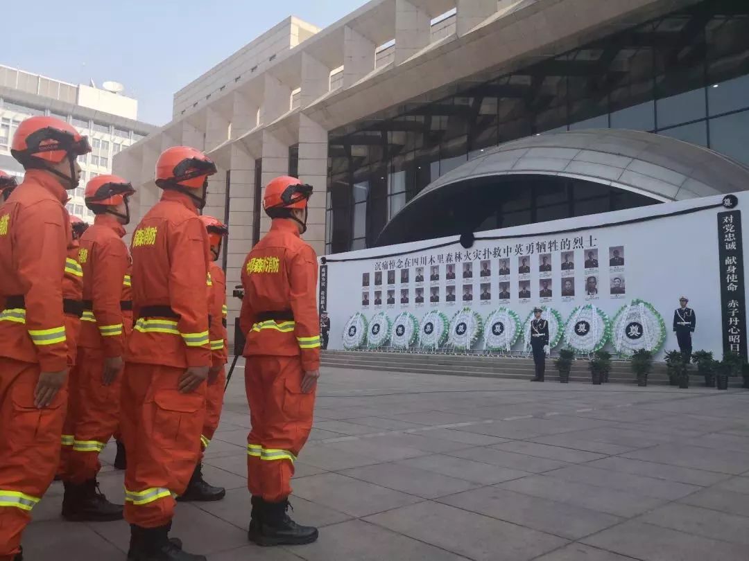 【感动】湖北多地消防员收到神秘礼物！留言让人瞬间泪目……