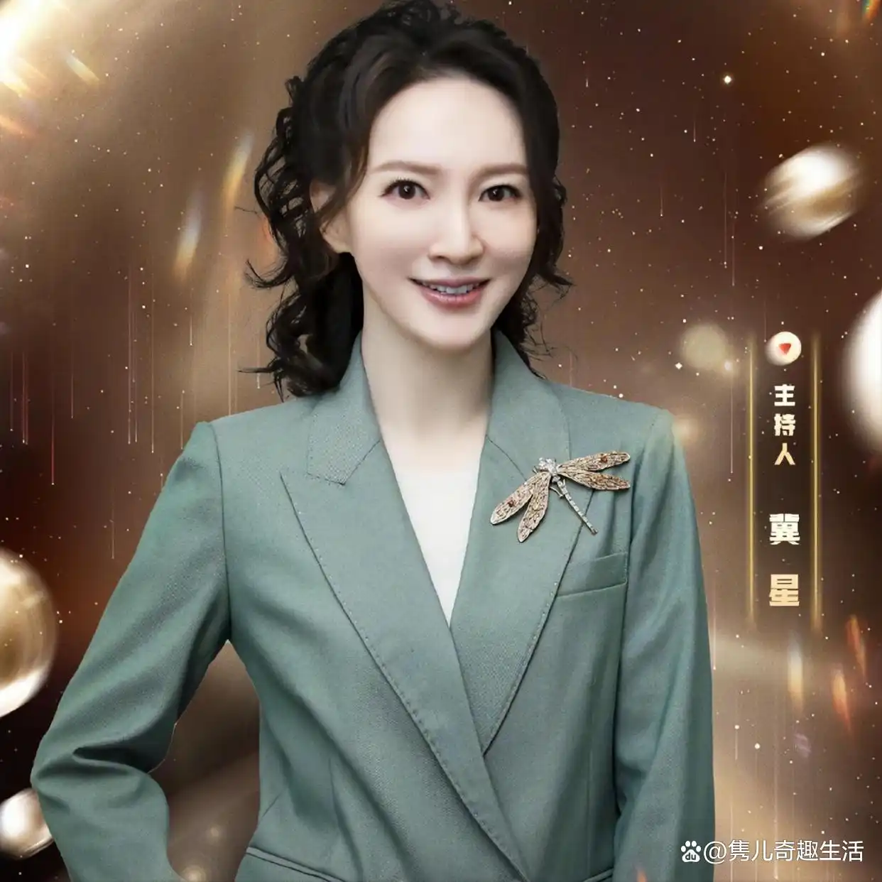 央视美女主持人_董卿主持风格_cctv13晚间新闻女主持人