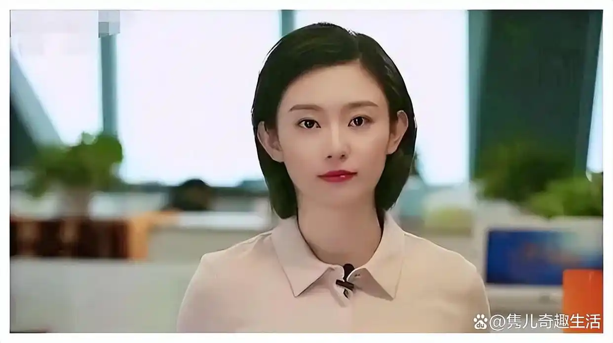 董卿主持风格_央视美女主持人_cctv13晚间新闻女主持人