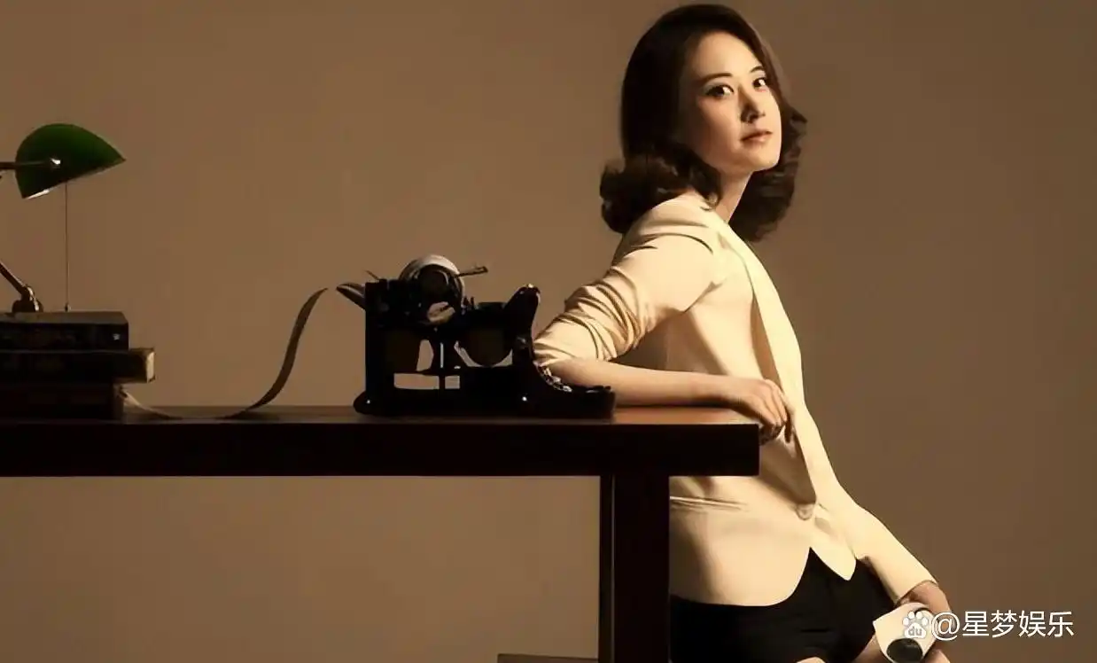 王曦梁央视主持人_cctv13晚间新闻女主持人_央视女主持人