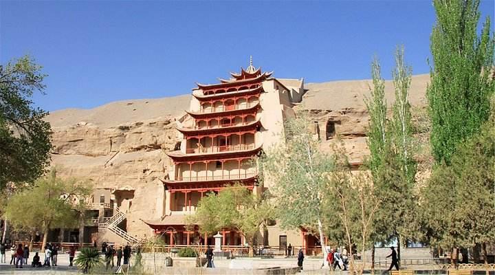 敦煌莫高窟历史沿革_敦煌壁画特点_敦煌莫高窟介绍