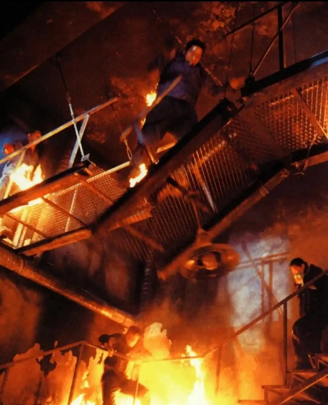 2025年顶级枪战动作片推荐_残阳猎杀剧情解析_生死狙击 2025 电影