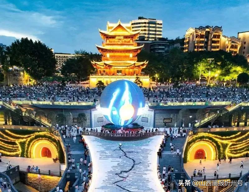 穆青生平新闻写作中的特点_如何做新时代的大记者_新时代记者成长之道