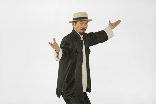 元华片约不断宝刀未老 动作指导亲上阵被赞敬业