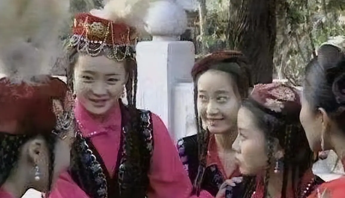 王艳嫁入豪门后的生活_王志才比王艳大多少_王艳豪门婚姻的真相