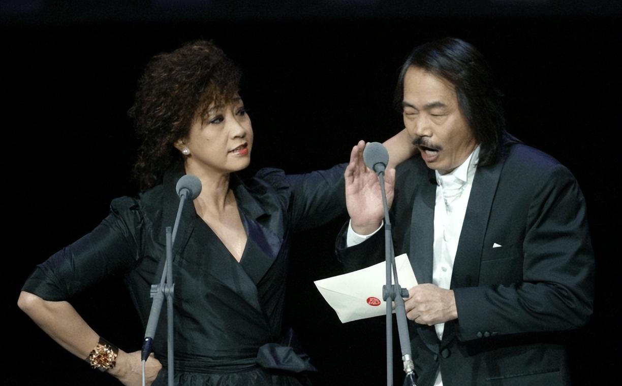 香港电影天价片酬 元华 拒绝成龙邀请_元华现在怎么样