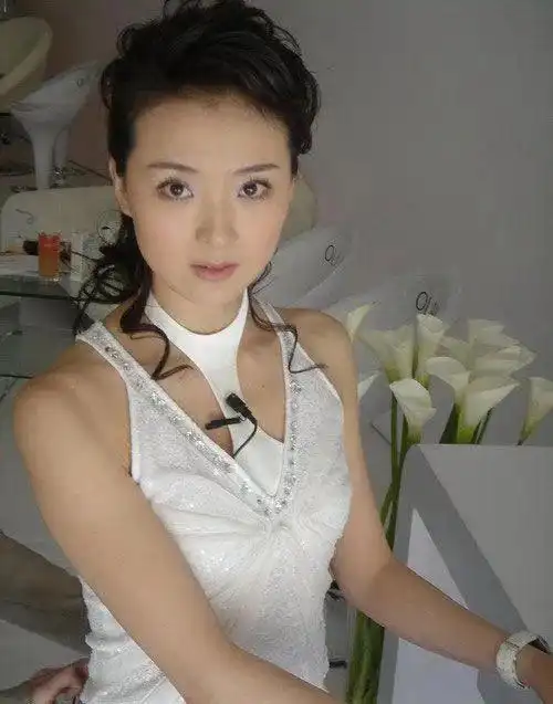 王志才比王艳大多少_王艳 王志才 婚姻幸福