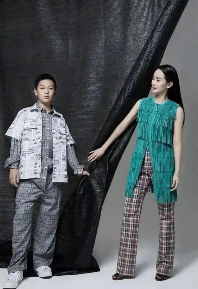 王志才比王艳大多少_王艳 事业 发展历程_王艳 丈夫 王志才 早年经历