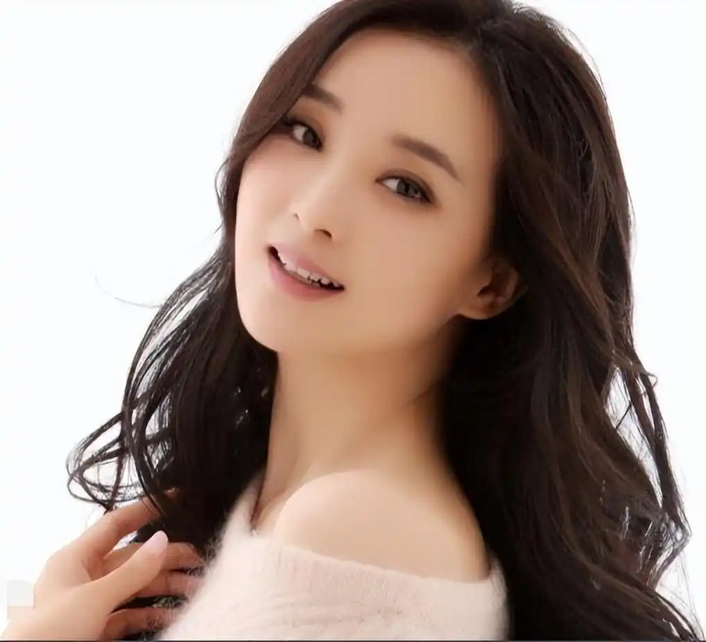 王艳 丈夫 王志才 早年经历_王艳 事业 发展历程_王志才比王艳大多少