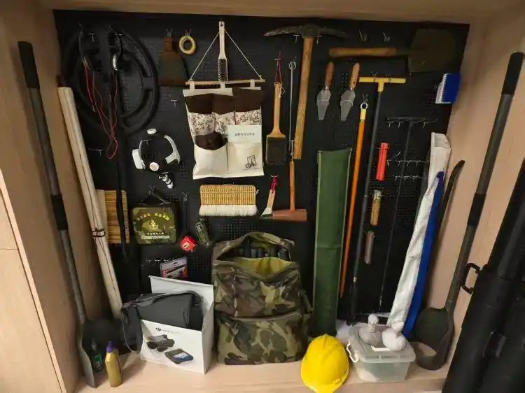 考古勘探服务公司法定代表人 非遗传承人 盗墓团伙首要人物_多名“考古学家”白天考古晚上盗墓