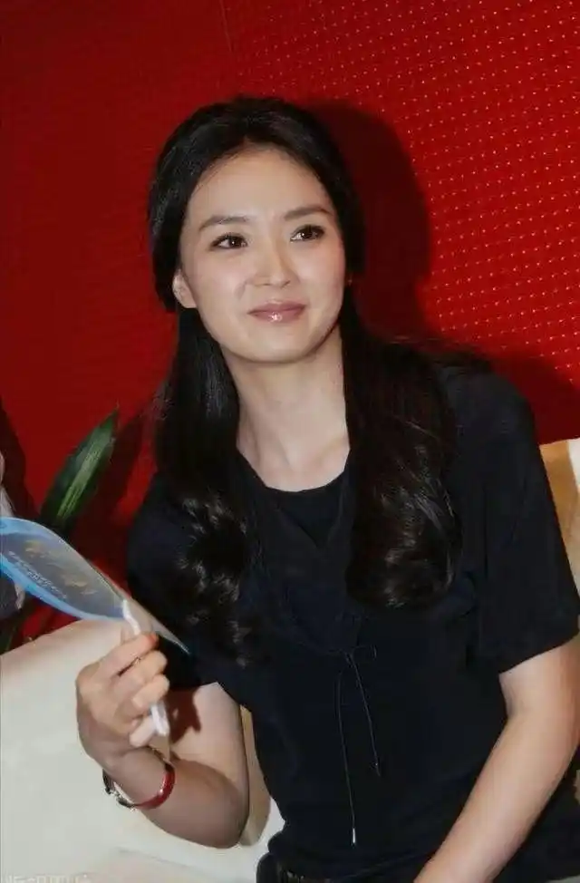 王志才比王艳大多少_王艳 舞蹈生涯_王艳 早年经历