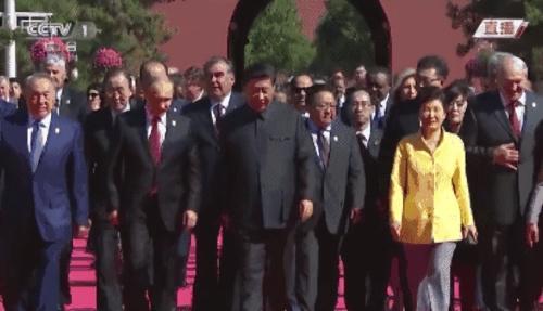 阴暗森林_宇宙社会学_黑暗森林法则