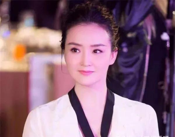 王艳21岁被王志才“骗到手”，看到王艳20年前旧照，难怪着急